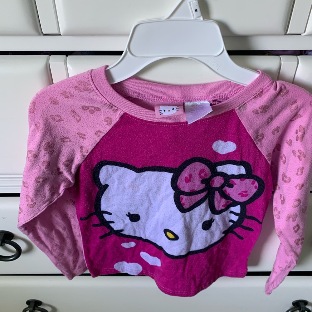 Size 7/8 Hello Kitty Pajama set!